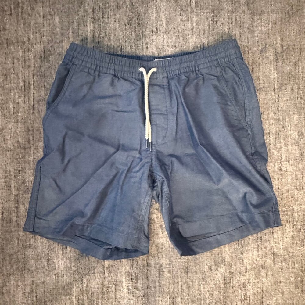 Taylor Stitch The Apres Short in Indigo Chambray - S